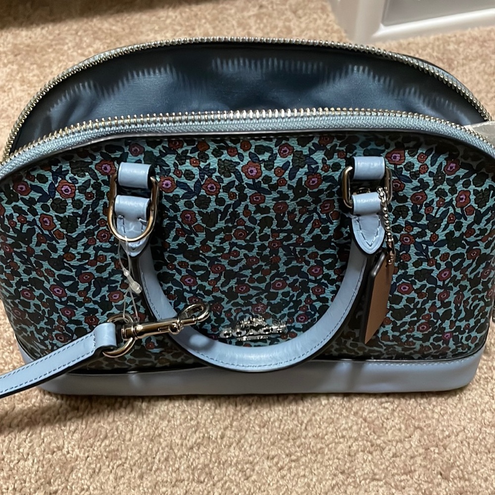 NWT ! COACH MINI SIERRA SATCHEL